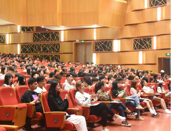 音乐学院举办"网络信息安全与规范"专题讲座